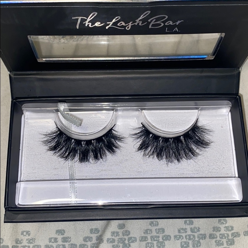 The lash bar L.A lashes